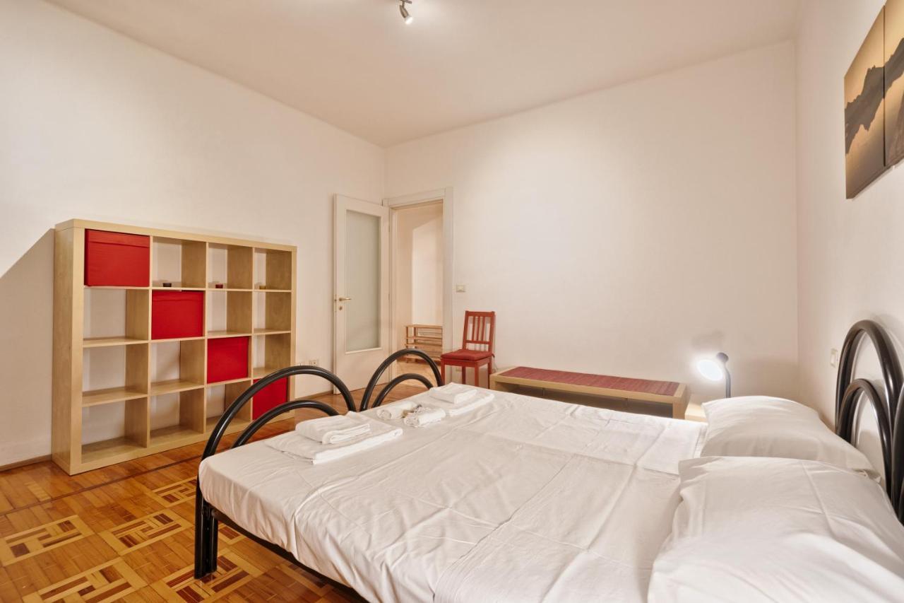Piazza Statuto Elegant Apartment Turin Exteriör bild